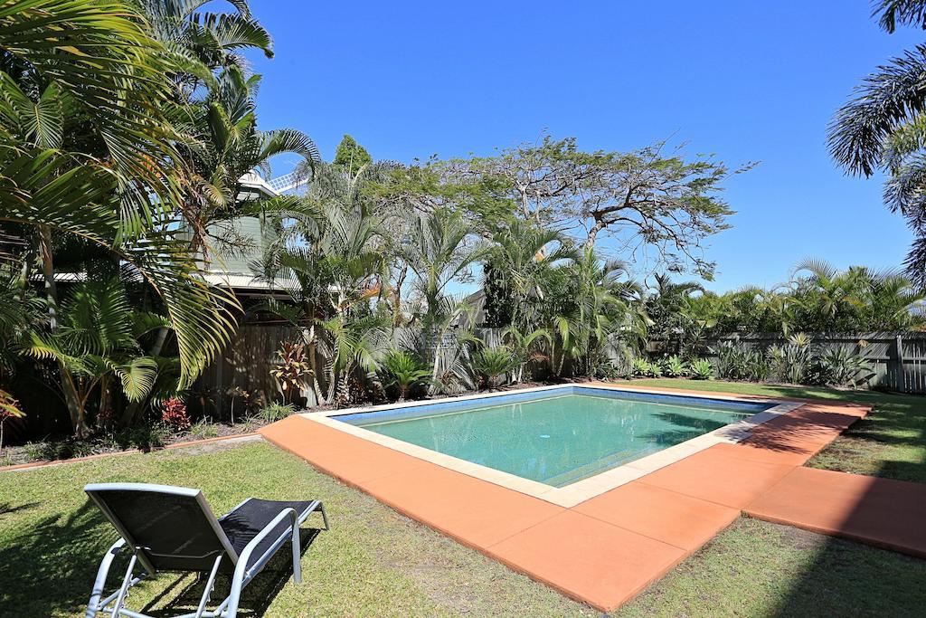 Pacific Reef By Kacys Aparthotel Bargara Exterior photo